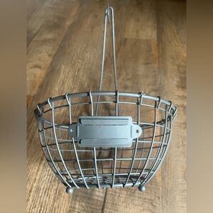 Gray Wire Basket with label slot, great for Fruit. Excellent condition.